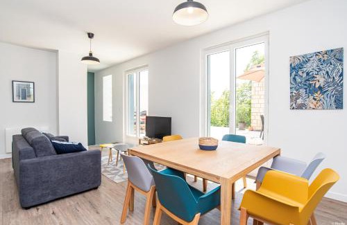Valence Apartment | Fontaines de Valence d'Agen Centre Ville Netflix Proche Parking Gratuit