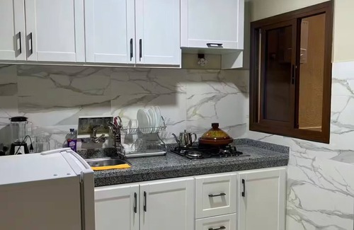 Idrissia Apartment | Fontana apartamento3