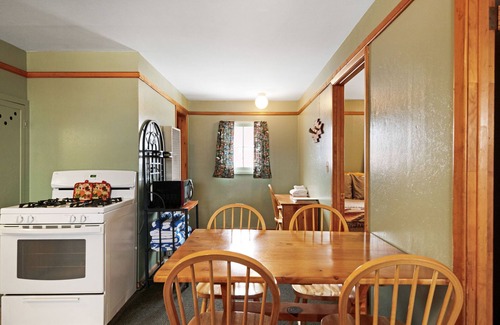 South Fork Cabin | Foothills Lodge 2 - South Fork