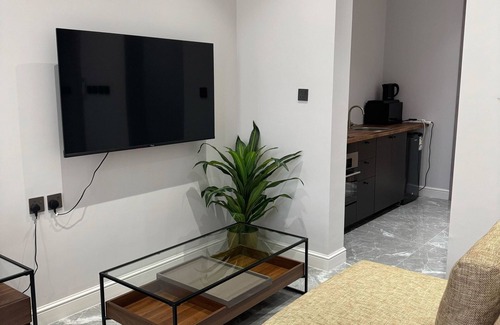 Medina Apartment | Foothills - Salaam View