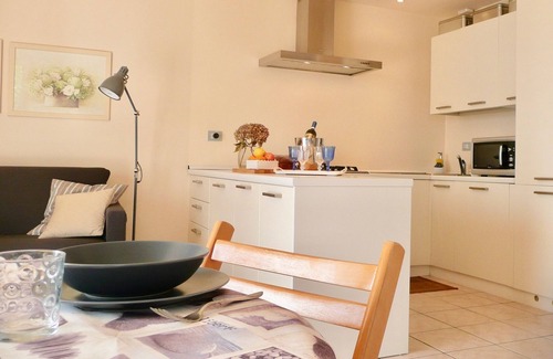 Sala Comacina Apartment | “For a perfect and UNFORGETTABLE GIFT …