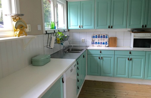 Nassjo Cottage | For seasonal updates, follow Instagram account sjostuganinsmaland