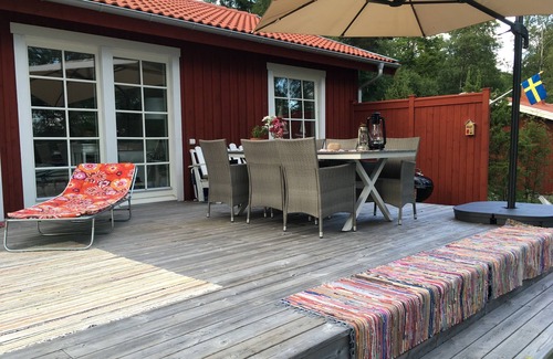 Nassjo Cottage | For seasonal updates, follow Instagram account sjostuganinsmaland