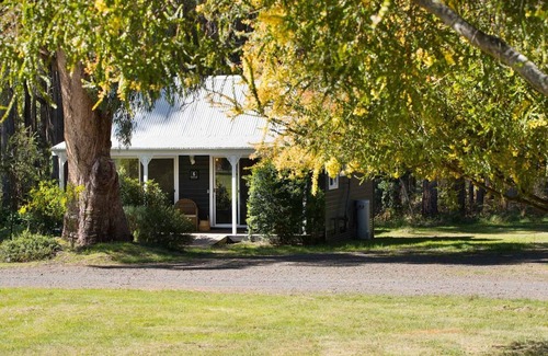 Daylesford Cottage | Forager @ Bodhi Cottage 6- a tranquil retreat 5 mins from Daylesford