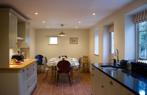 Ampleforth Cottage | FORD END COTTAGE, pet friendly, with open fire in Ampleforth