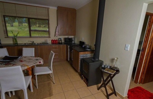 Wakkerstroom Cottage | Forellenhof Guest Farm