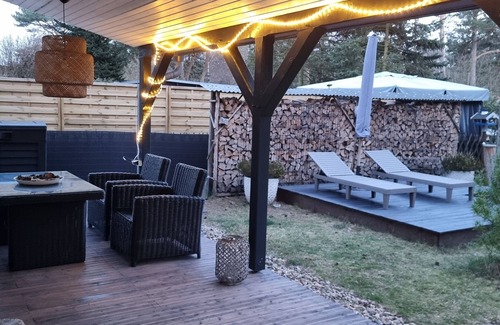 Borkheide House | Forest bungalow "auszeit" 2-3 pers. Wifi fireplace sauna