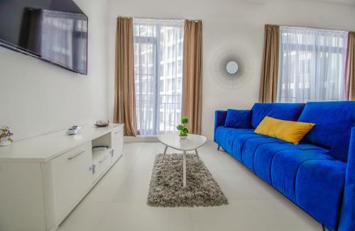 Jupiter Apartment | Forest by the sea