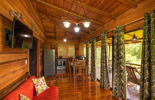 Penas Blancas Cottage | Forest-flame 2 Bedroom house and 1 bath in Costa Rica