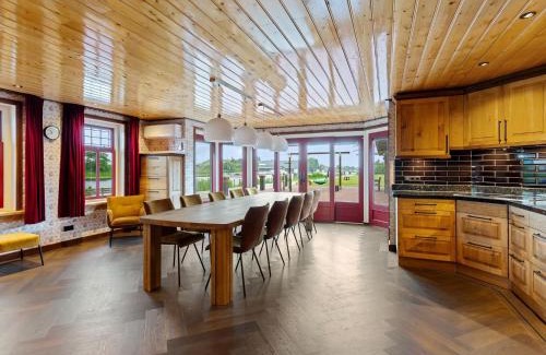 Jistrum House | Forest House in Friesland with Sauna