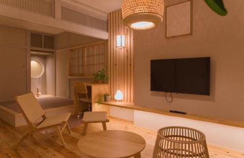 Higashiyodogawa House | Forest Japandi House