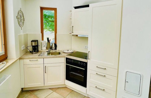 Scheid Apartment | Forest & Lake vacation apartment