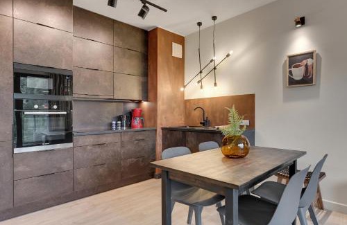 Gdynia Apartment | Forest Rivus Apartment with Parking by Lion Apartments