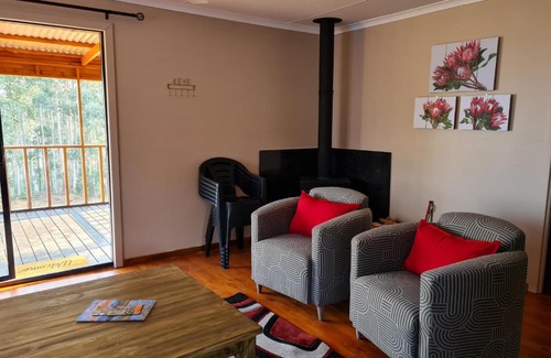 Tzaneen Apartment | Forest View Cabins