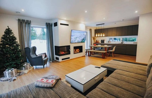 Pieriga House | Forest Villa
