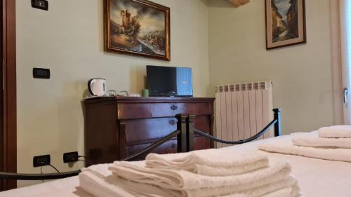 San Martino del Lago House | Foresteria due Galli
