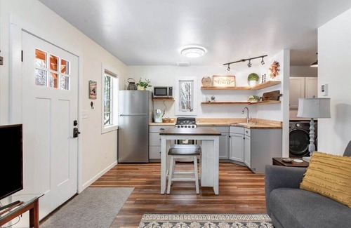 Farm Loop House | Forestlane Cottage 2