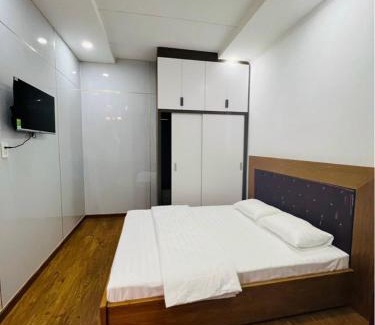 Ninh Kieu House | Forever Motel