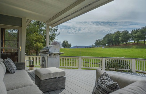 McHenry Cottage | Forever Young