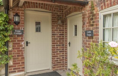 West Lulworth House | Forge Cottage