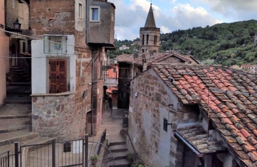Soriano nel Cimino House | Former art studio in the heart of the medieval district