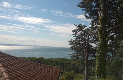Roiano-Gretta-Barcola-Cologna-Scorcola Apartment | Former fisherman's house renovated