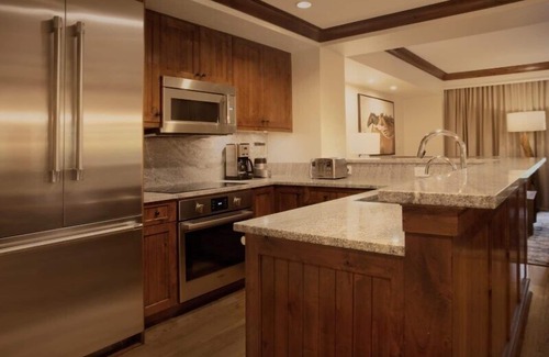 Avon Condo | Formerly Timbers Ritz Carlton Bachelor Gulch 2BR - Best Prices, Free Lift Tickets, All Dates!
