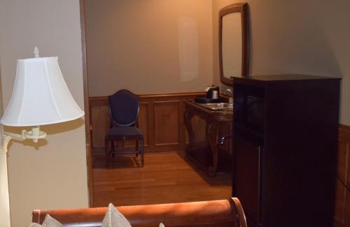 Indianapolis Resort | Fort Harrison State Park Inn