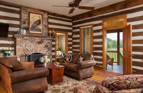 Millboro Springs Cabin | Fort Lewis Lodge