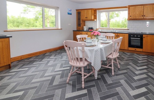 Shanavooneen Cottage | Fort Lodge
