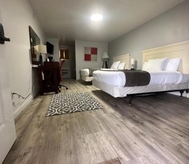 Frontier Hotel | Fossil Butte Motel