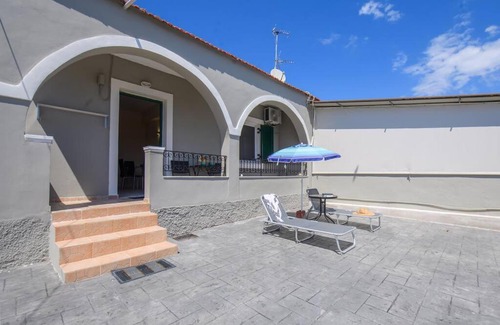 Petriti Apartment | Fotini's Apartments by the Sea