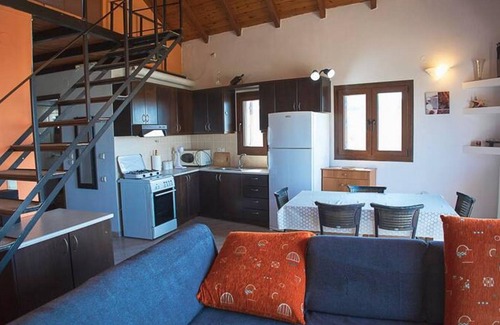 Kato Lechonia House | Foula House in Magnisia