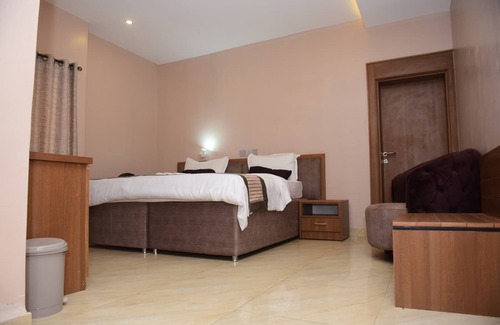 Abakaliki Hotel | FOUNTAIN HILTON HOTELS