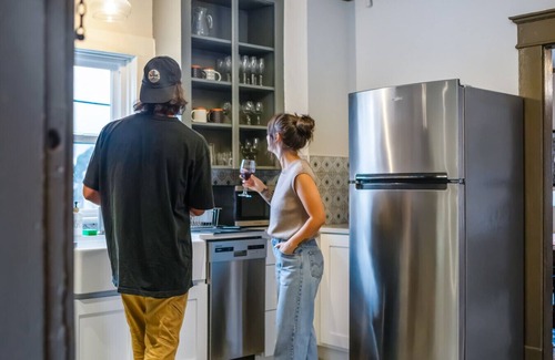 Bellingham Apartment | Fountain Suite in the Fountain District of Bellingham