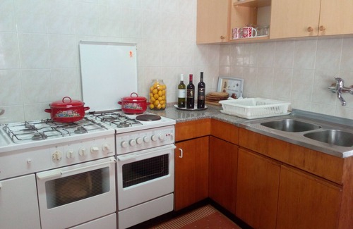 Broce Apartment | Four-bedroom apartment near beach Broce, Pelješac (A-13182-a)