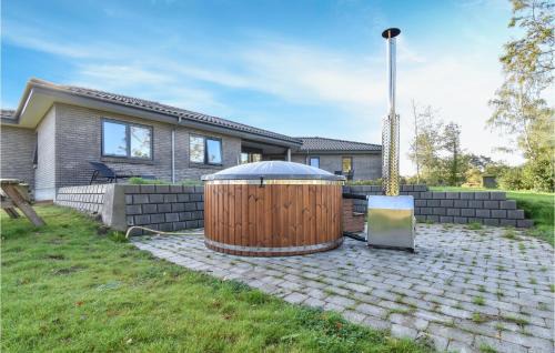 Hesselager House | Four-Bedroom Holiday Home In Hesselager