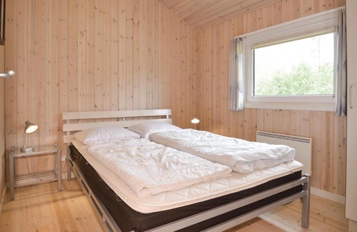 Ho House | Four-Bedroom Holiday Home in Blavand