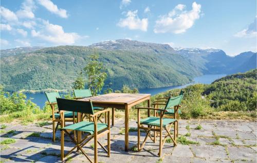 Roldal House | Four-Bedroom Holiday Home In Roldal