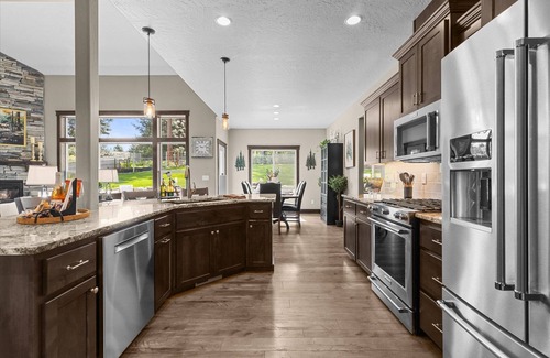 Hayden View Estates House | Four Bedroom Retreat Near Hayden Lake: Game Room, Family Fun