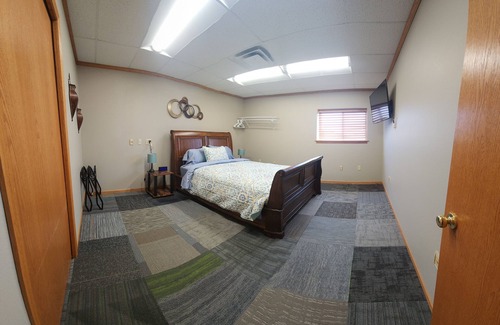 Aberdeen Cabin | Four main bedrooms with 6 optional sleeping rooms available! 4 Bathrooms!