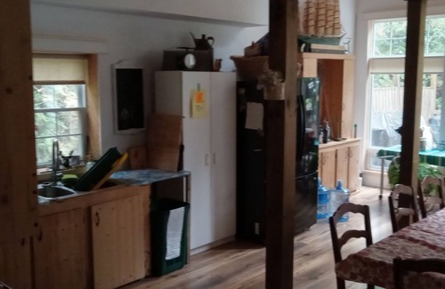 Burnt River Cottage | Four Mile Lake 5 Bedroom cottage,100 feet of private shoreline, 4 decks, TV room