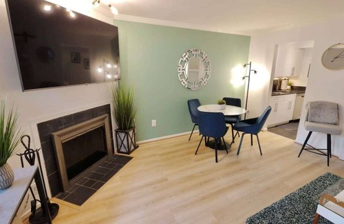 Dupont Circle Apartment | Four Reasons- Location, Food, Night Life, Comfort