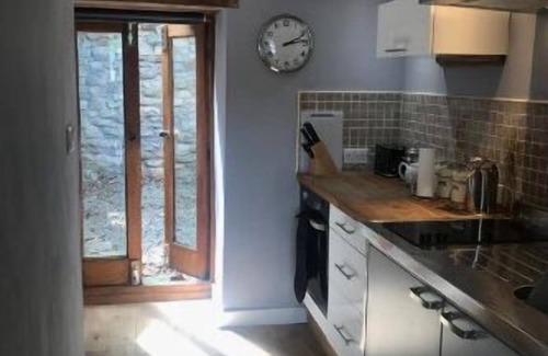 Wotton-under-Edge Cottage | Four refurbished, self-contained cottages, located in a quiet village.