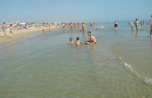Tortoreto Lido Apartment | Four-room apartment "B2" with sea view at 30mt. from the beach