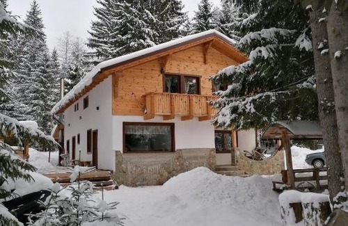 Covasna House | Four Season Komando