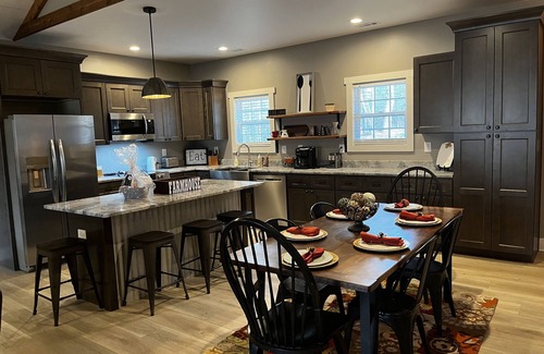 Martin House | Four Seasons Farmhouse Retreat on Lake Hartwell