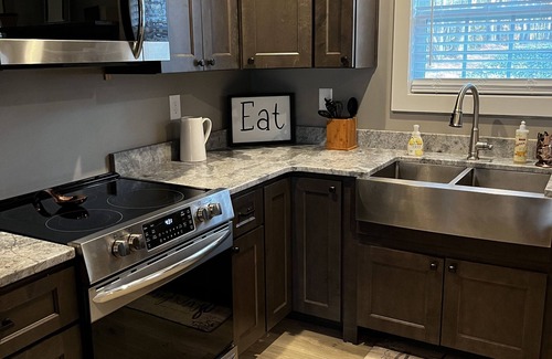 Martin House | Four Seasons Farmhouse Retreat on Lake Hartwell