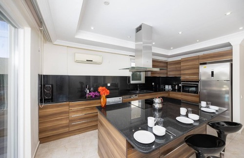 Oludeniz Villa | Four Seasons Villa - Four Bedroom Villa, Sleeps 8