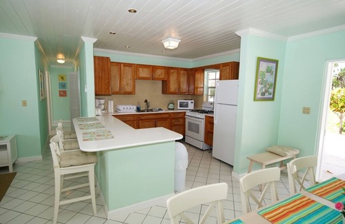 Stella Maris House | Fox 2 Home living by the Ocean